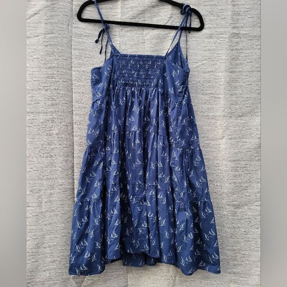 Vinyard Vines sun dress summer dress with sail boats on it size small - Picture 9 of 13